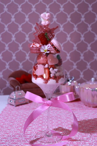 【2月限定パフェ】ベリー・マイ・バレンタインのお知らせ